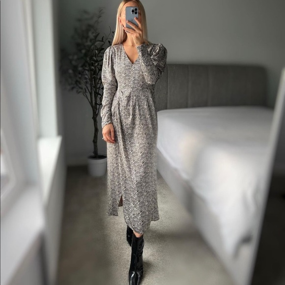 ZARA PRINTED MIDI DRESS BLACK / WHITE - Picture 11 of 14